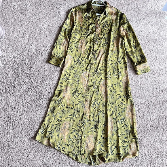 Zara 3/4 sleeves Tiger Print Olive green dress/belt size XS EUC💕PRICE FIRMED 💕 - Picture 3 of 4